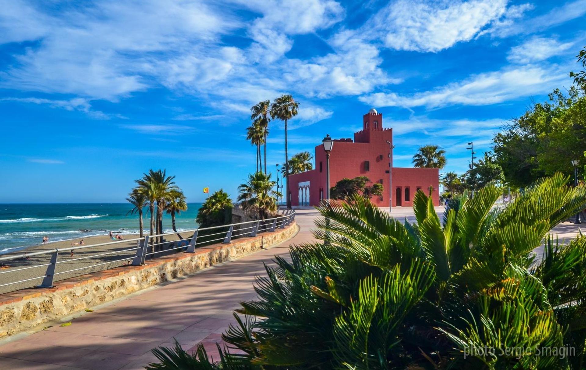 Apartamentos Los Cisnes - 2º Linea De Playa - Perfecta Ubicacion Benalmádena Buitenkant foto
