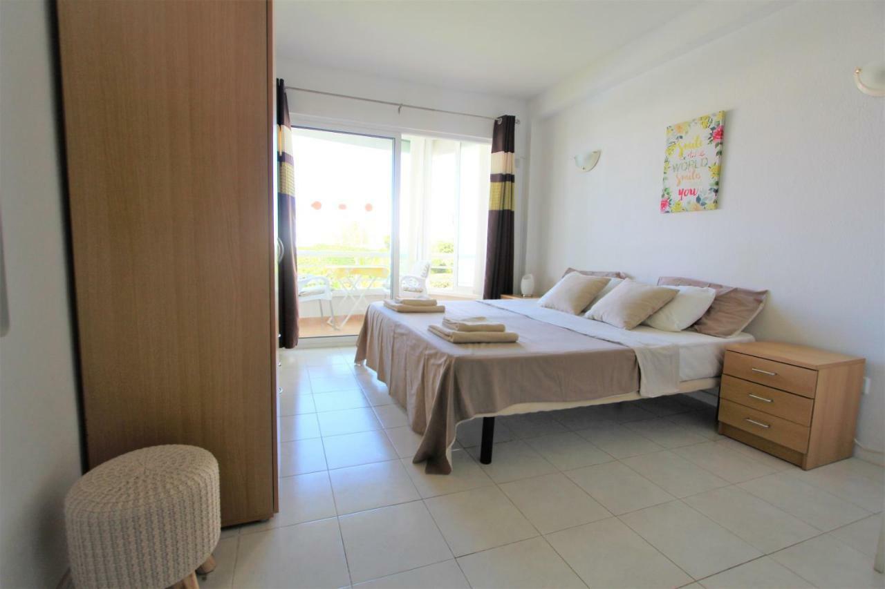 Apartamentos Los Cisnes - 2º Linea De Playa - Perfecta Ubicacion Benalmádena Buitenkant foto