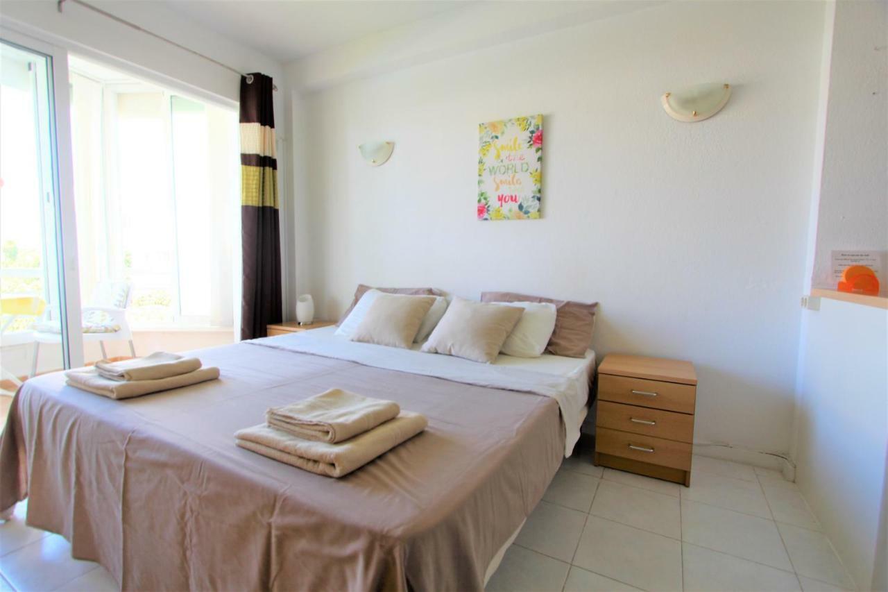 Apartamentos Los Cisnes - 2º Linea De Playa - Perfecta Ubicacion Benalmádena Buitenkant foto